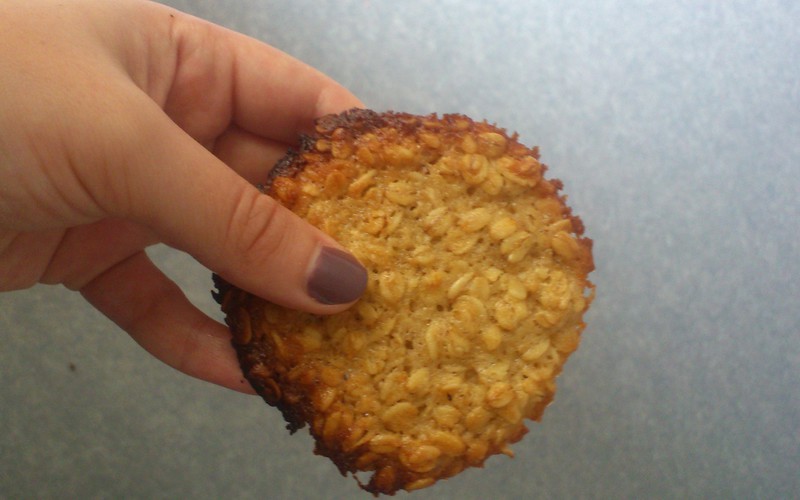 Recette biscuits croustillants aux flocons d'avoine pas chère et ...