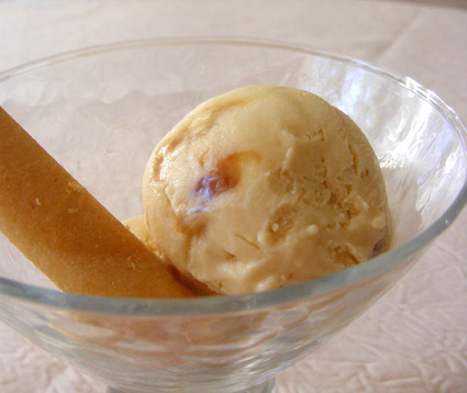 Recette de glace caramel au beurre salé et éclats de caramel