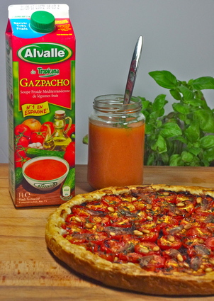 Gazpacho alvalle et sa tarte tomates cerises-tapenade-pignons