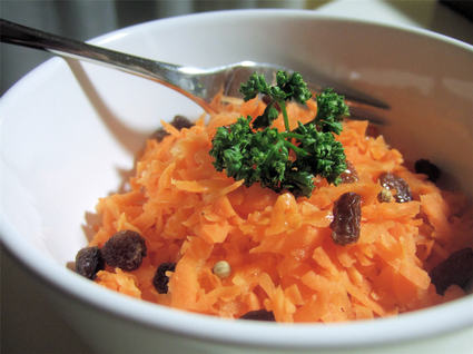 Recette de salade de carottes aux raisins et huile d'argan