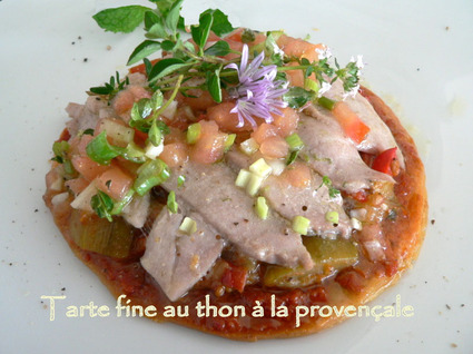 Tarte fine au thon à la provençale