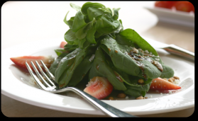 Salade de mâche au kiwi et aux fraises pour 4 personnes