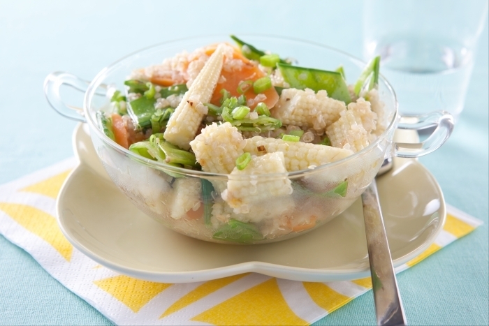 Recette de wok végétarien de légumes au quinoa facile et rapide