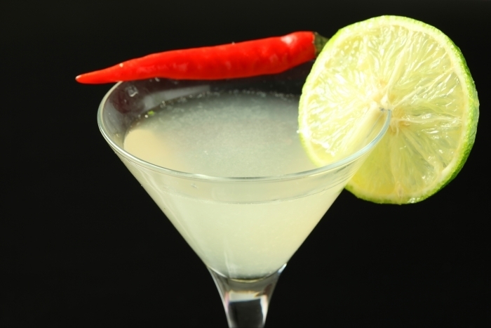 Recette de cocktail gin et citron vert au piment facile et rapide