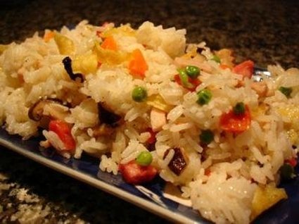 Recette de riz cantonais à la saucisse et aux crevettes