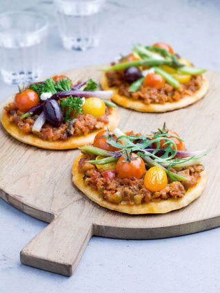 Recette de mini pizza veggie au pesto de légumes méditerranéens ...