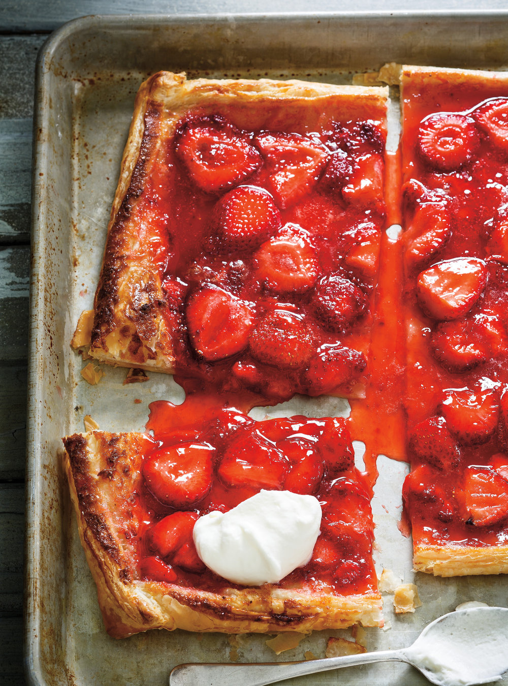 Tarte rapide aux fraises à 5 ingrédients | ricardo