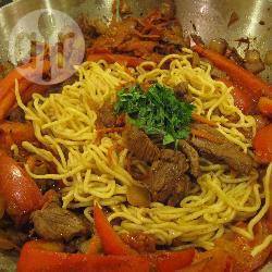 Recette boeuf au wok, légumes et nouilles chinoises – toutes les ...