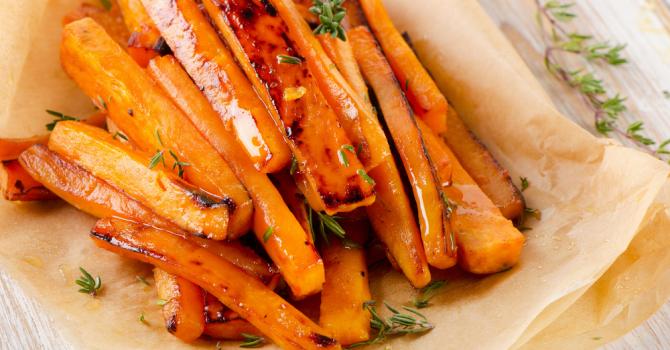 Recette de patate douce et carotte rôties aux épices (i.g. bas)