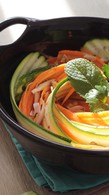Recette de salade de courgette, carotte et noix