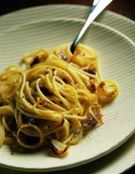 Spaghettis aux anchois pour 4 personnes