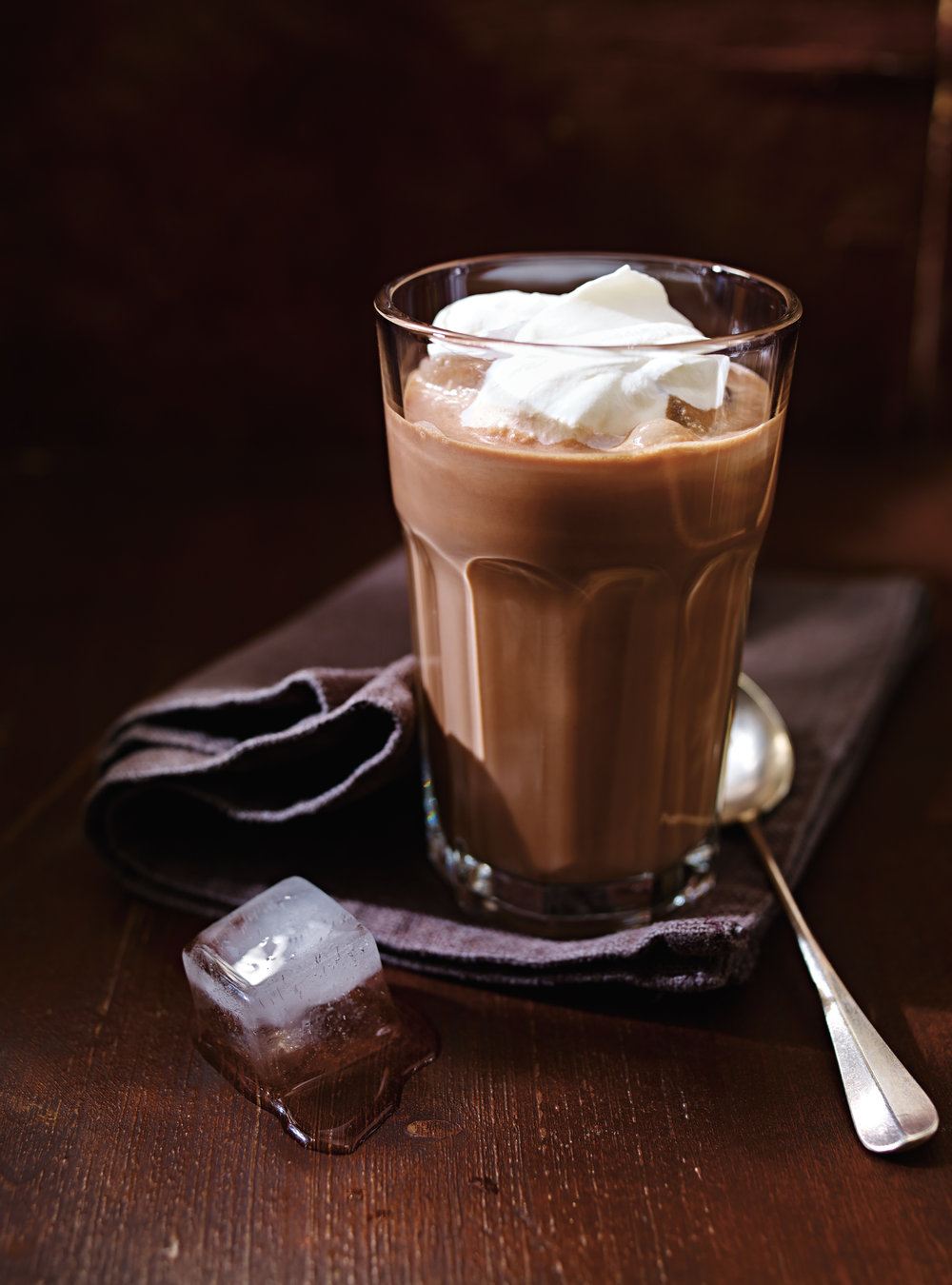 Café glacé au chocolat (shokolad-gliase) | ricardo