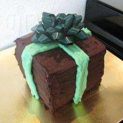 Recette gâteau d'anniversaire en forme de cadeau – toutes les ...