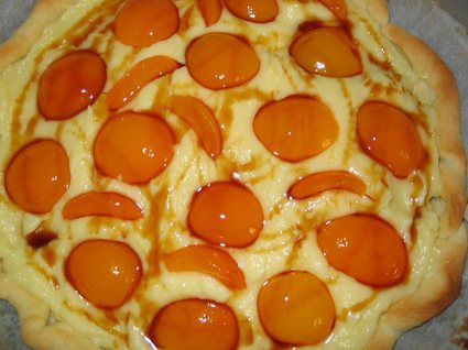 Tarte pâtissière aux abricots