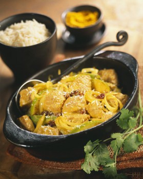 Curry de pommes de terre et volaille
