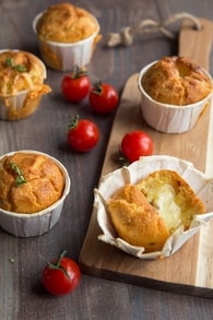 Recette de muffins aux tomates séchées et raclette