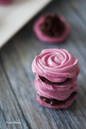 Recette de meringues roses crème au chocolat