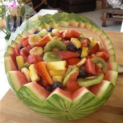 Recette salade de fruits dans une pastèque – toutes les recettes ...