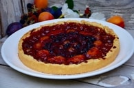 Recette de tarte aux mirabelles, abricots, quetsches et fruits rouges ...