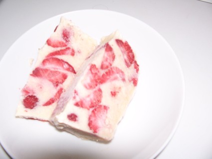 Recette entremets aux fraises (dessert glacé)
