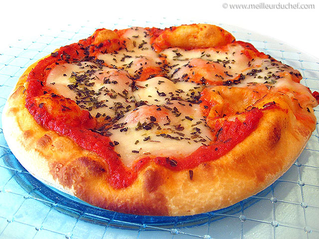 Pizza margherita  recette de cuisine illustrée  meilleurduchef.com