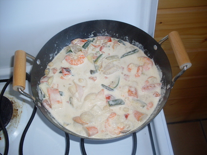 Recette de wok aux fruits de mer, courgette et poivron