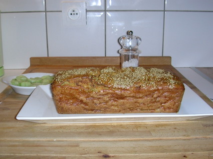 Recette de cake poireaux/lardons et graines