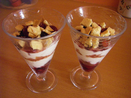 Recette trifle de fruits rouges (dessert aux fruits)