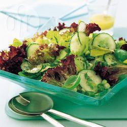 Recette salade de concombre aux herbes – toutes les recettes ...