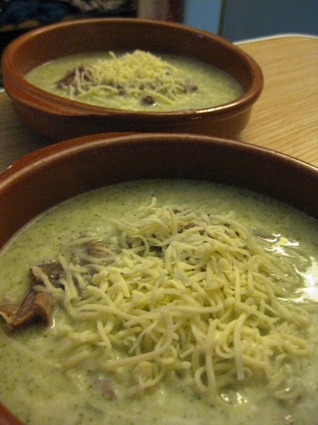 Recette de soupe de brocoli gratinée au canard confit