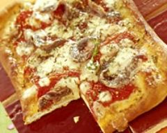 Recette pizza à la mozzarella et aux anchois