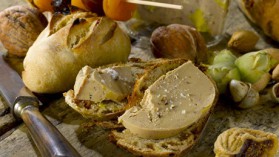 Foie gras sur pains mendiants aux fruits secs pour 6 personnes ...