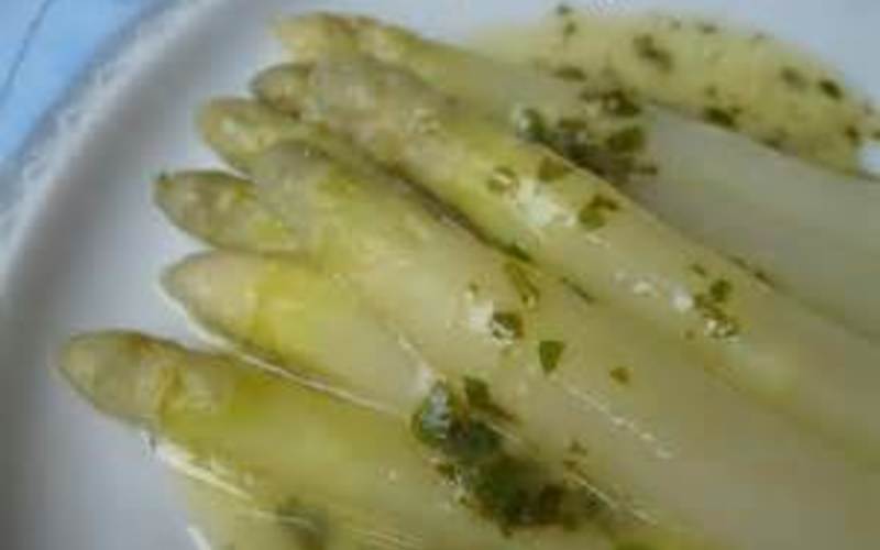Recette asperges tièdes au beurre citronné économique > cuisine ...