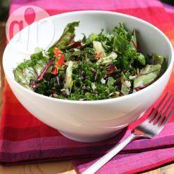 Recette salade de kale et de bettes à carde – toutes les recettes ...
