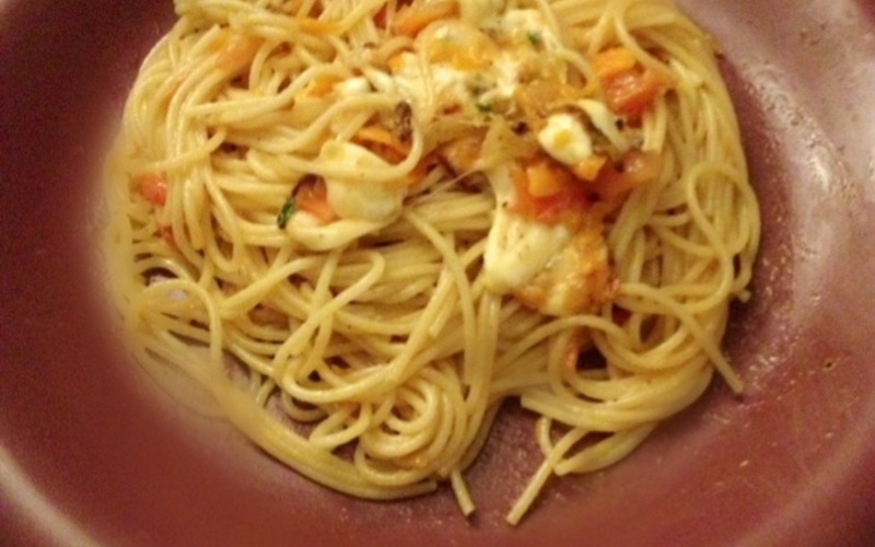 Recette spaghettis carotte, tomate, mozza pas chère et facile ...