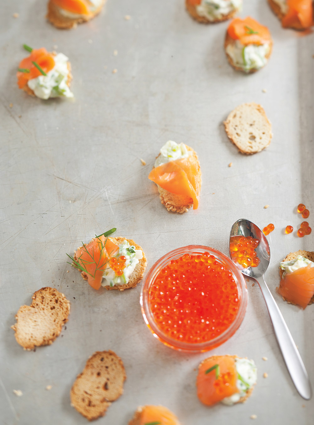 Bouchées de bagel au saumon fumé et tartinade au poireau | ricardo