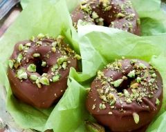 Recette donuts chocolat pistaches