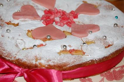 Recette de gâteau aux pommes et pralines roses