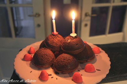 Recette de muffins d'anniversaire au chocolat et fraises d'été