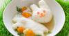 Recette de bouillon de poulet, riz blanc et carottes pour bébé