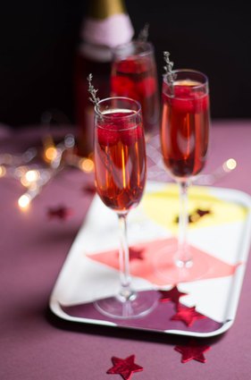 Cocktail de champagne aux fruits rouges