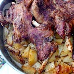 Recette gigot d'agneau rôti à la grecque – toutes les recettes ...