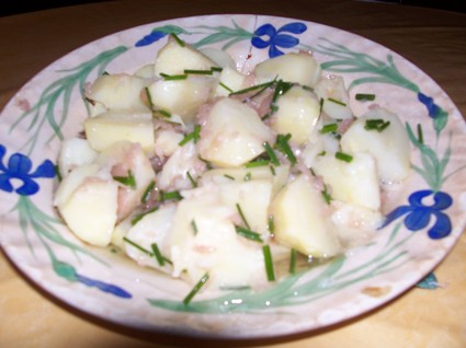 Recette de salade de pommes de terre, échalotes et ciboulette