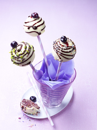 Recette de cake-pops aux myrtilles