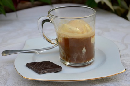 Recette de café à la glace à vanille  affogato al caffè