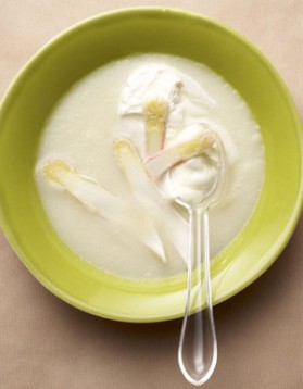 Soupe glacée d'asperges blanches pour 4 personnes