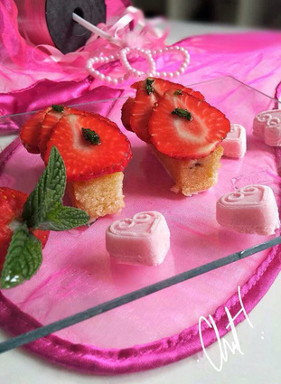 Recette de gâteau au carpaccio de fraises et menthe