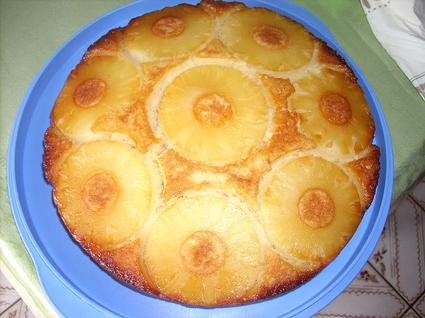 Recette de gâteau renversé à l'ananas, rhum et caramel liquide