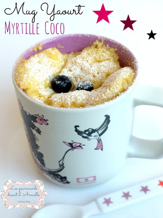Recette de mug yaourt myrtille coco