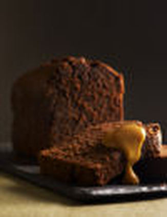 Cake au chocolat-carmel et grand marnier®